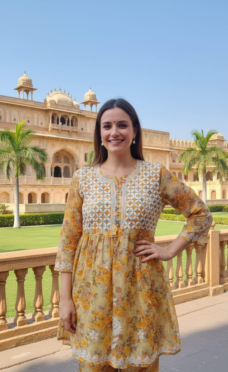 Floral Print Short Kurti